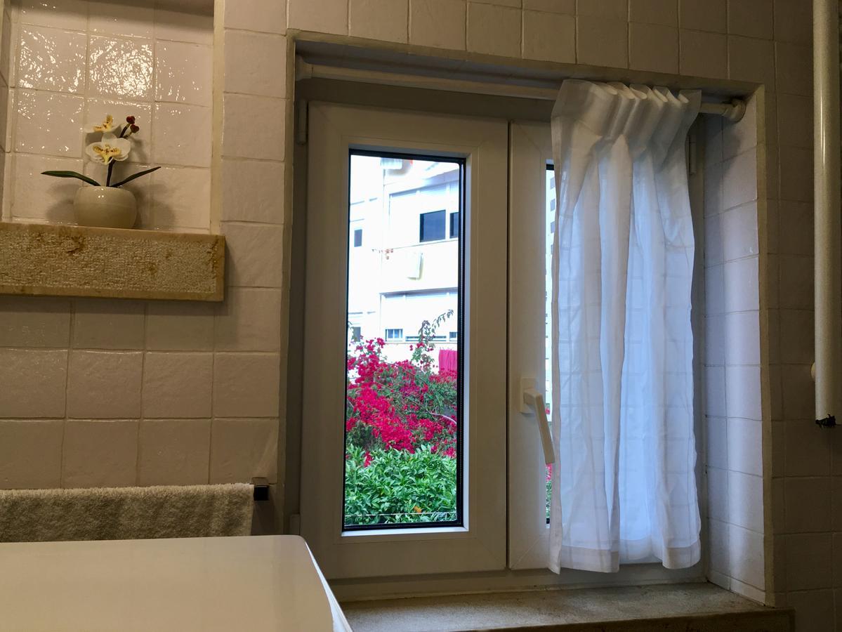 Flores Lisboa Екстериор снимка